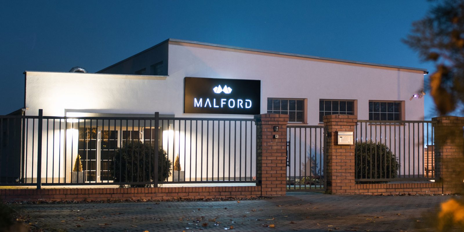 kaseton led dibond gorzów endure - klient: Malford